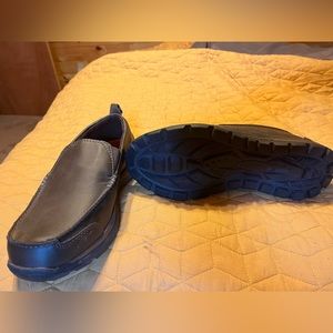 Faded Glory Comfort Zone Memory Support Men’s size 9 shoe